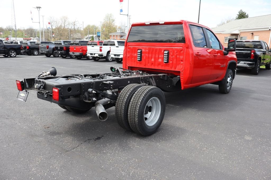2026 Chevrolet Silverado 3500 HD Chassis Cab LT