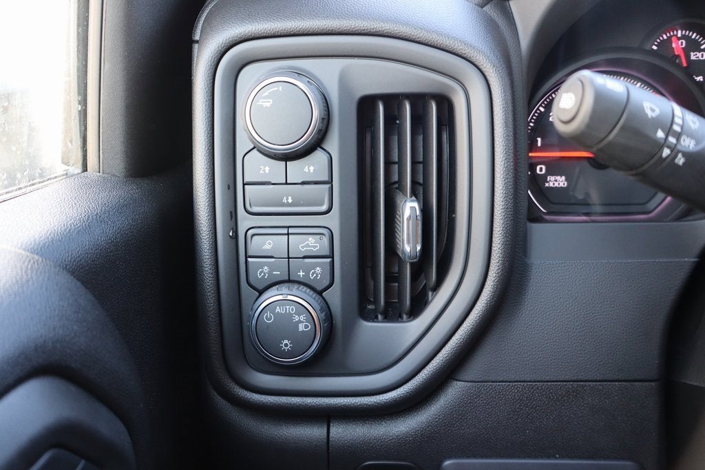 2024 Chevrolet Silverado 3500 HD WT