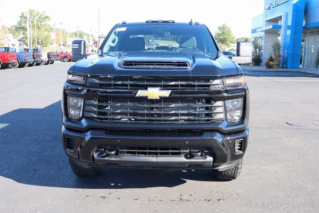 2025 Chevrolet Silverado 2500 HD Custom
