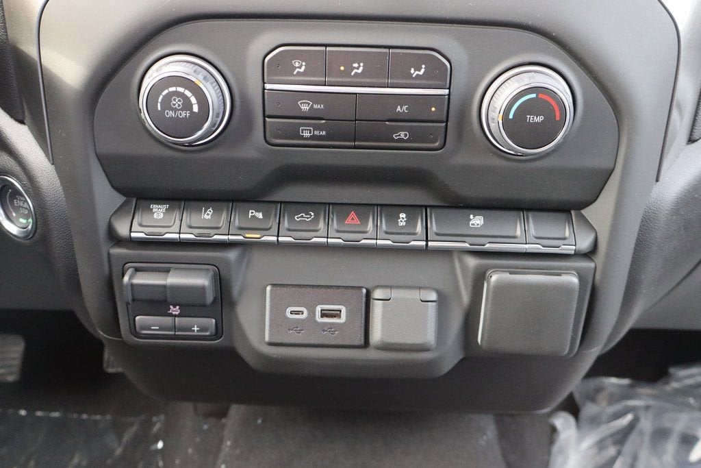 2025 Chevrolet Silverado 2500 HD Custom