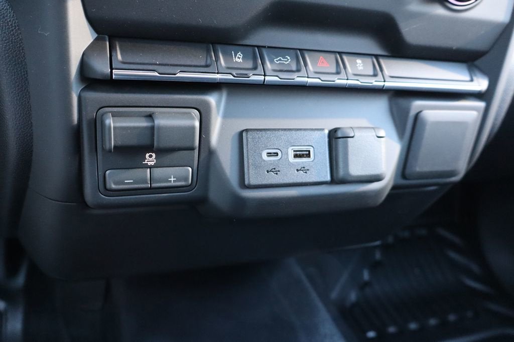 2026 Chevrolet Silverado 3500 HD WT DRW