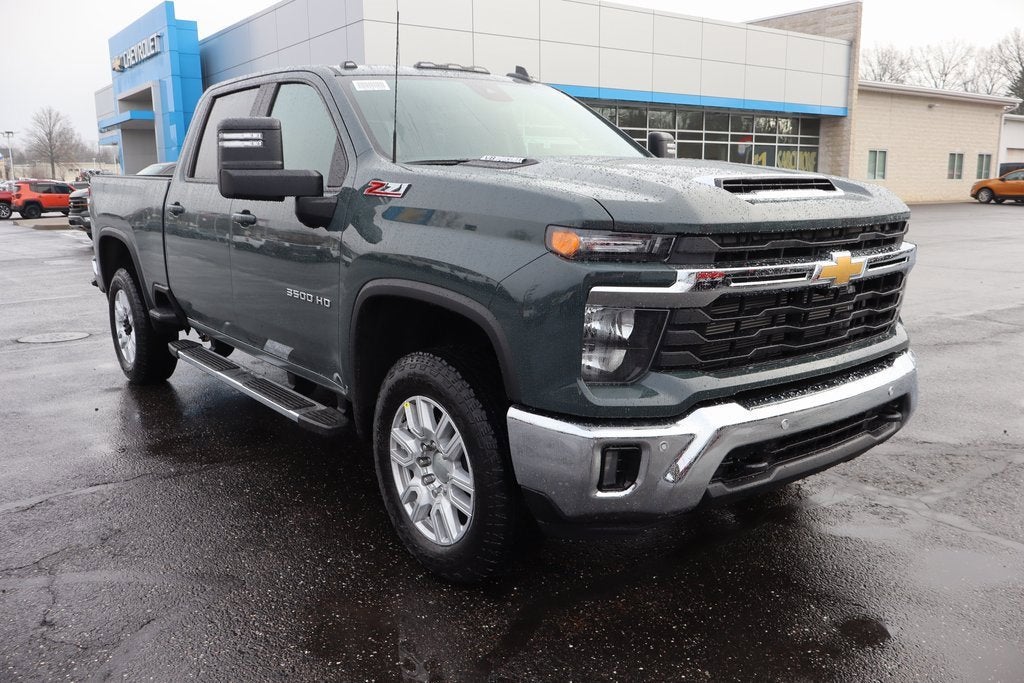 2026 Chevrolet Silverado 3500 HD LT