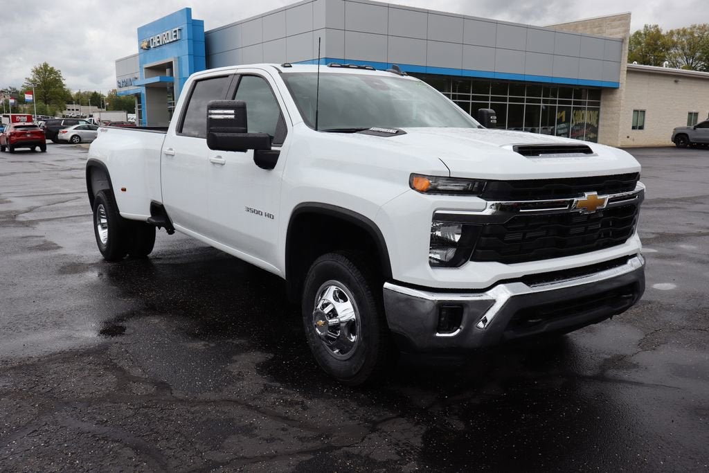2026 Chevrolet Silverado 3500 HD LT