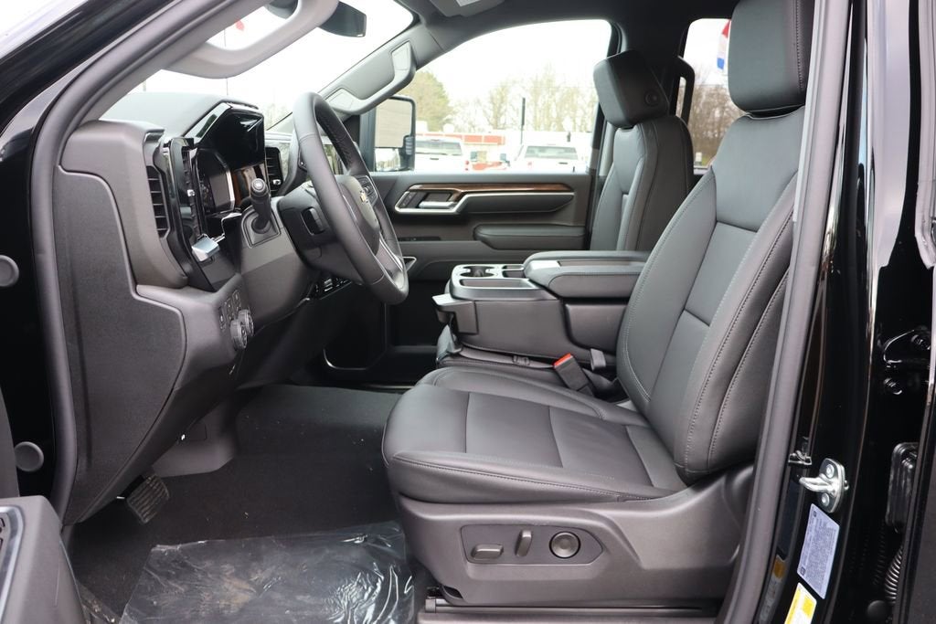 2026 Chevrolet Silverado 3500 HD LT DRW