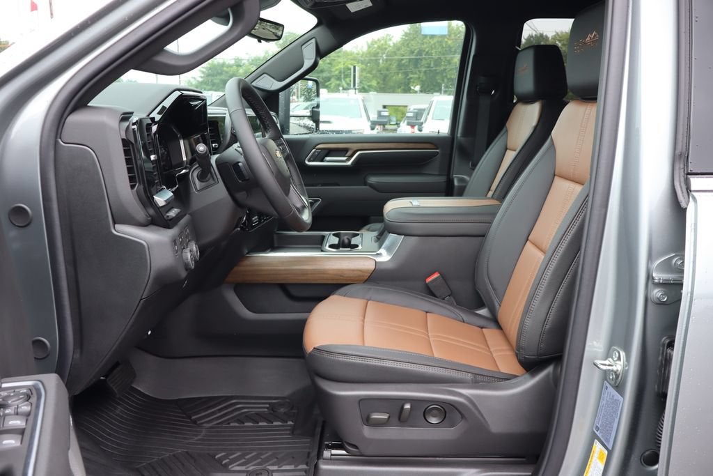 2026 Chevrolet Silverado 3500 HD High Country