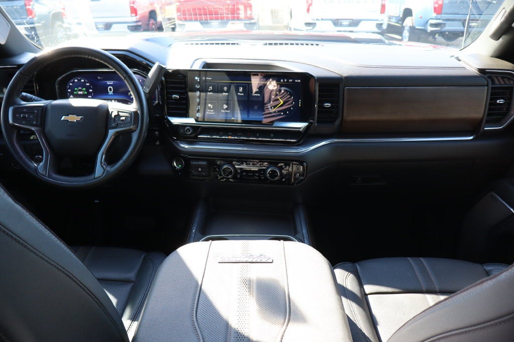 2025 Chevrolet Silverado 3500 HD High Country