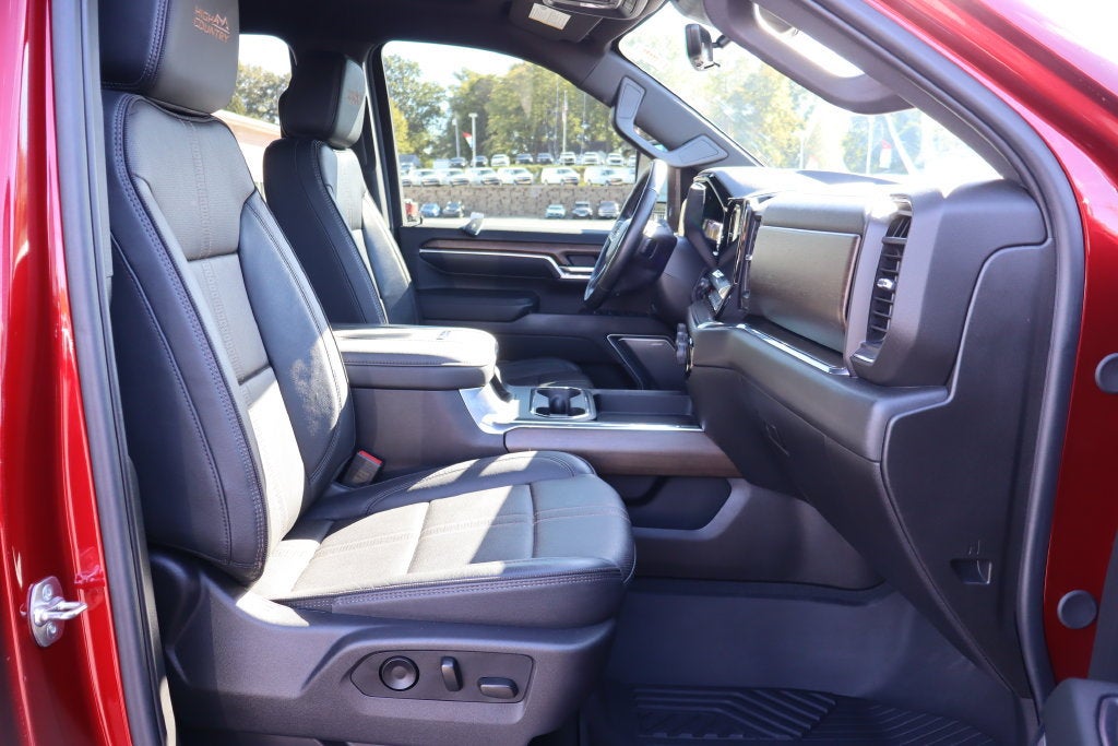2025 Chevrolet Silverado 3500 HD High Country