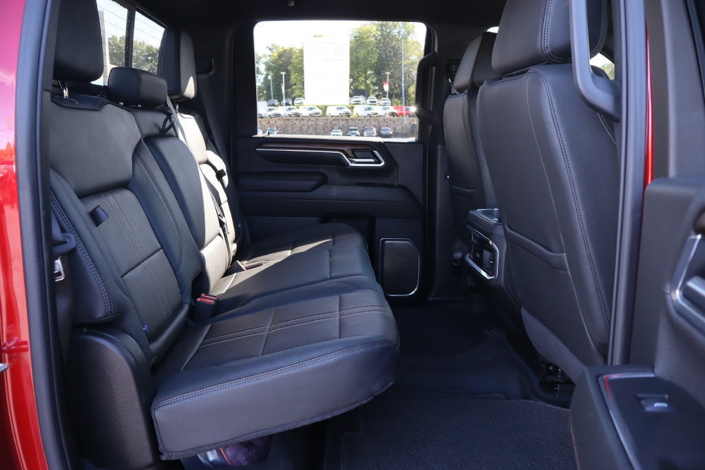 2025 Chevrolet Silverado 3500 HD High Country