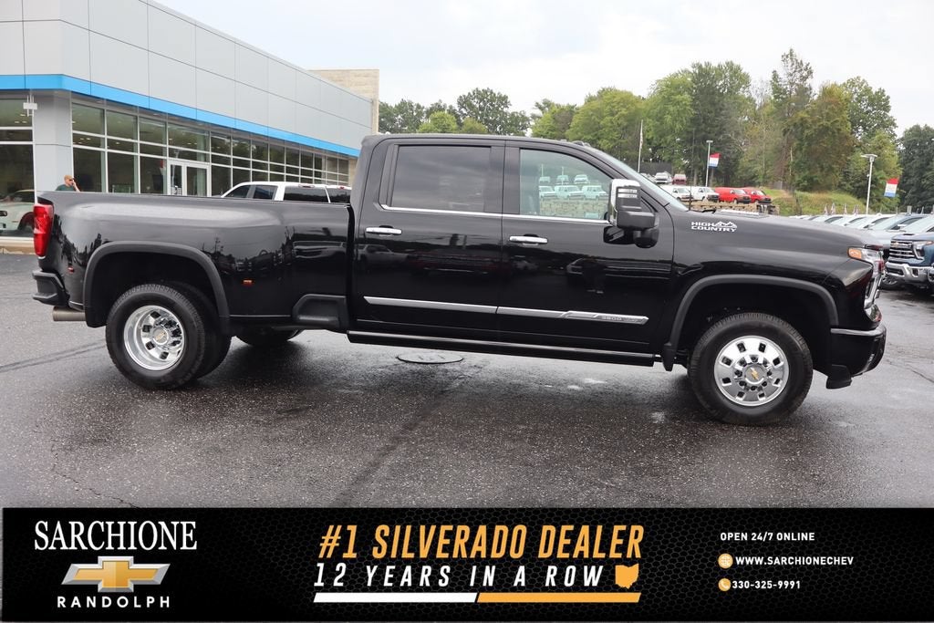 2025 Chevrolet Silverado 3500 HD High Country