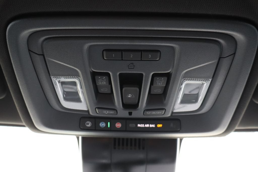 2025 Chevrolet Silverado 3500 HD High Country
