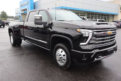 2025 Chevrolet Silverado 3500 HD High Country