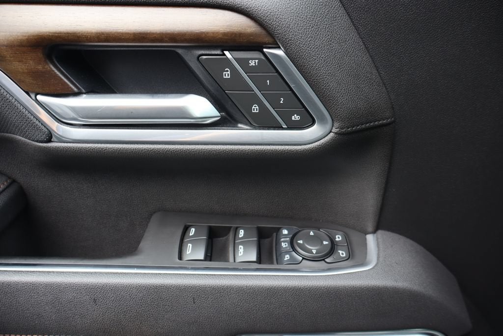 2025 Chevrolet Silverado 3500 HD High Country