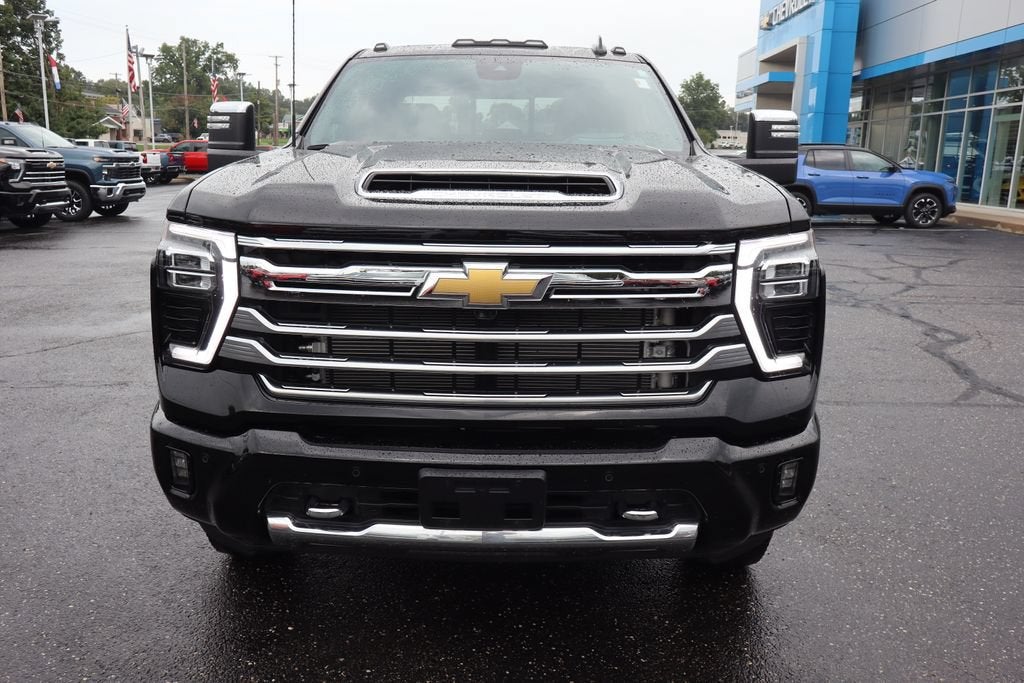 2025 Chevrolet Silverado 3500 HD High Country