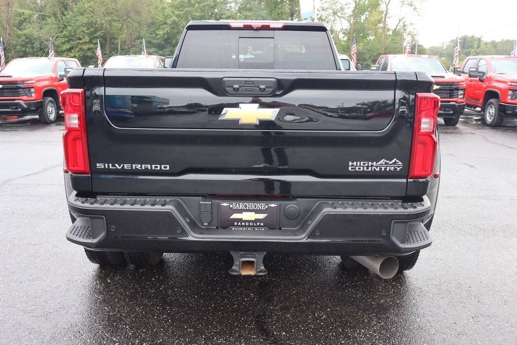 2025 Chevrolet Silverado 3500 HD High Country