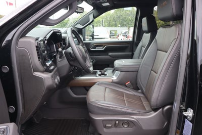 2025 Chevrolet Silverado 3500 HD High Country