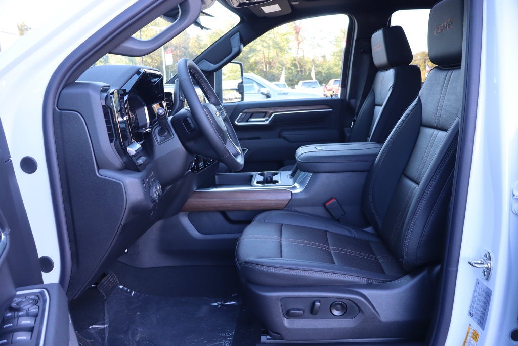 2026 Chevrolet Silverado 3500 HD High Country