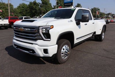 2026 Chevrolet Silverado 3500 HD High Country