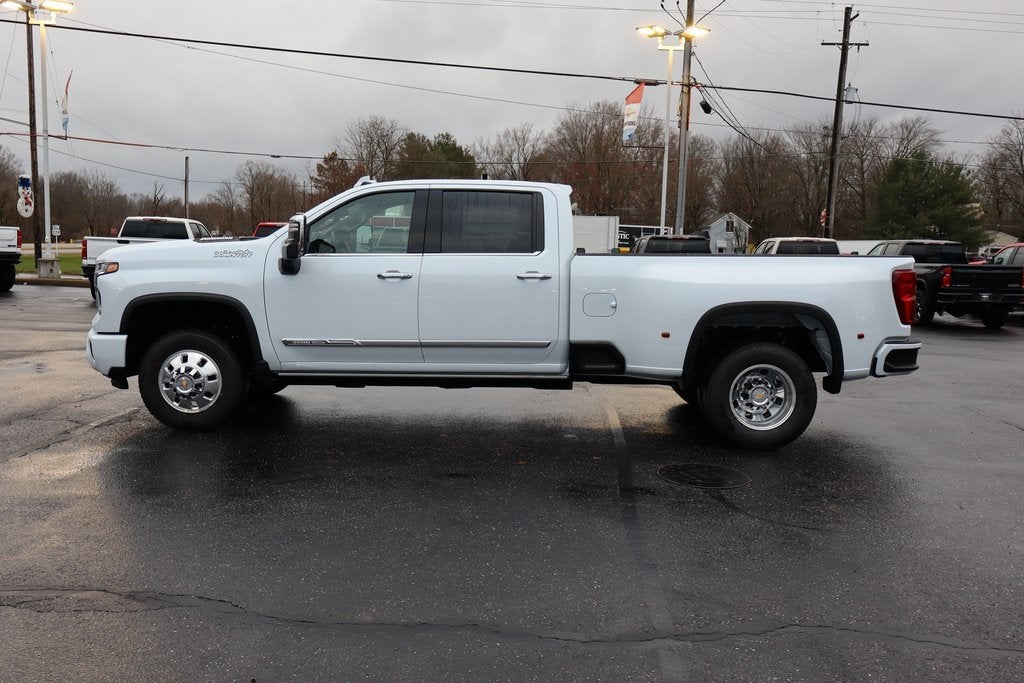 2026 Chevrolet Silverado 3500 HD High Country DRW