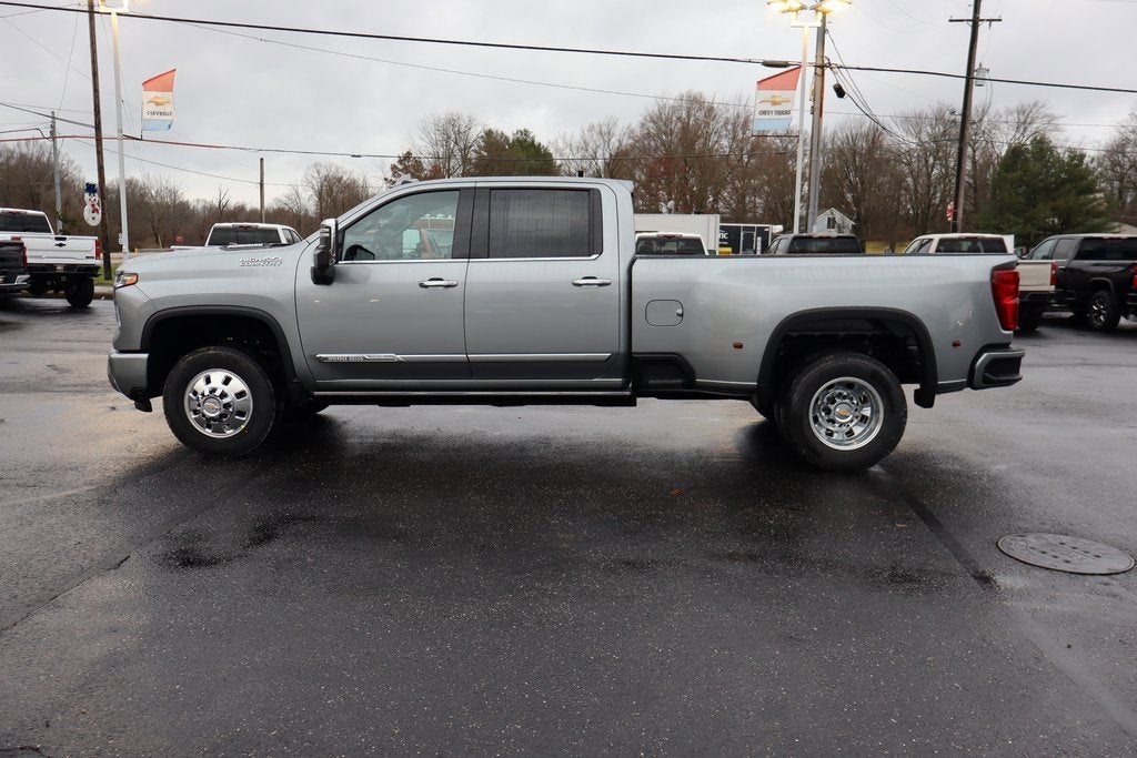 2026 Chevrolet Silverado 3500 HD High Country DRW