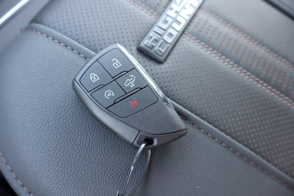 2026 Chevrolet Silverado 3500 HD High Country