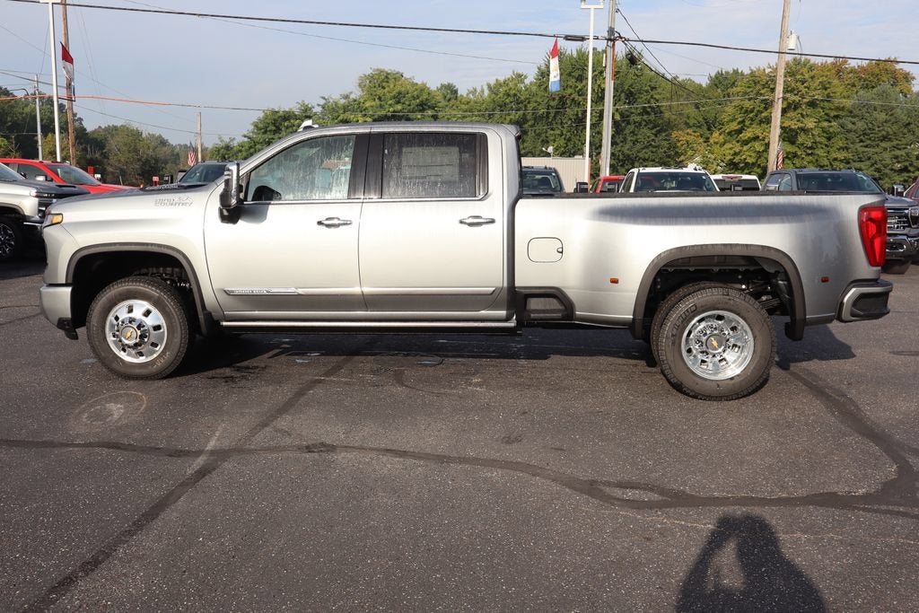 2026 Chevrolet Silverado 3500 HD High Country