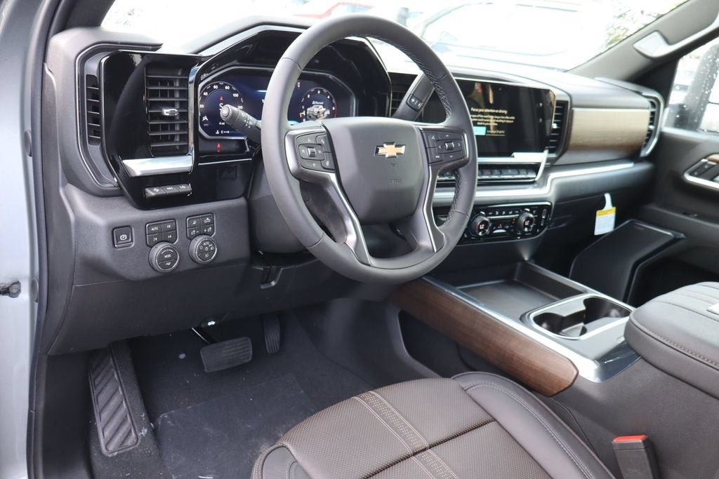 2026 Chevrolet Silverado 3500 HD High Country