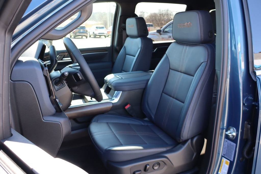 2026 Chevrolet Silverado 3500 HD High Country
