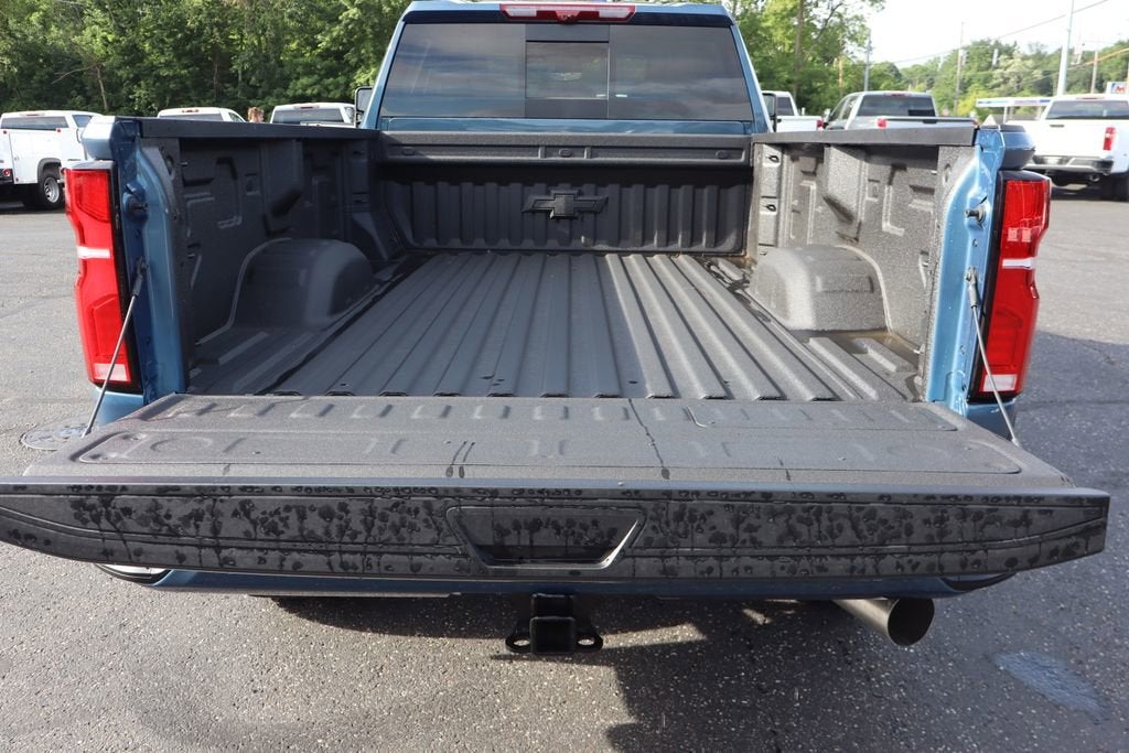 2026 Chevrolet Silverado 3500 HD High Country