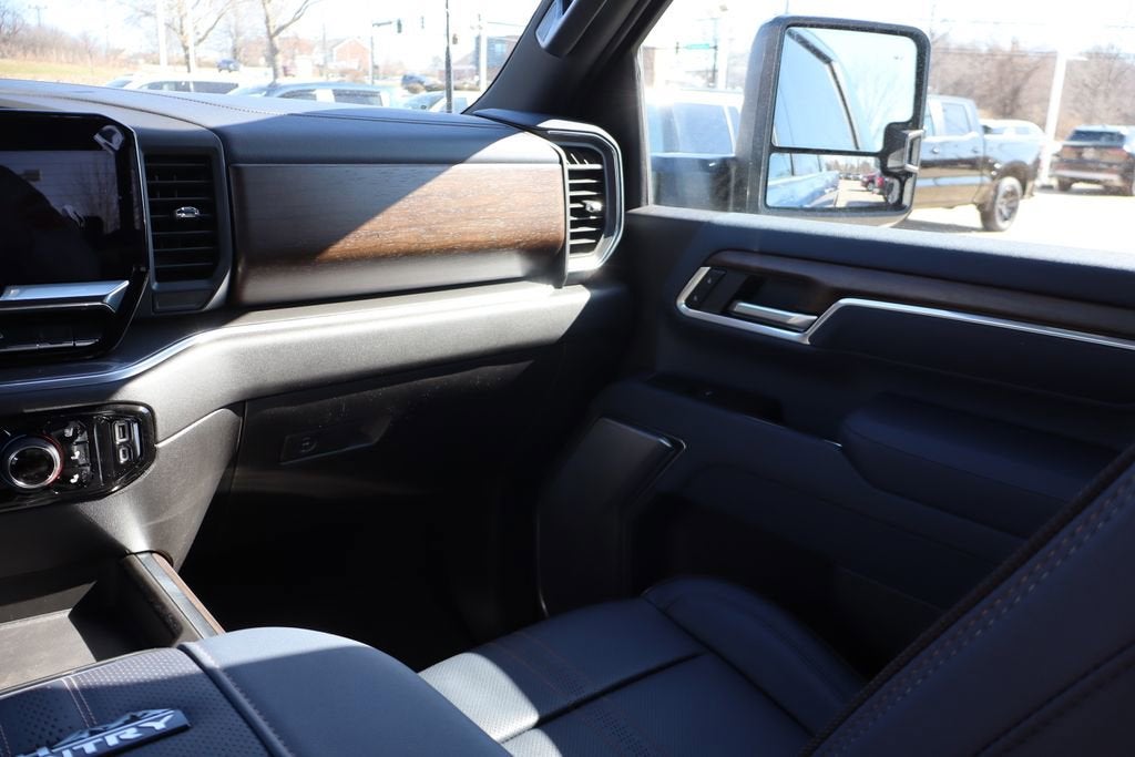 2026 Chevrolet Silverado 3500 HD High Country