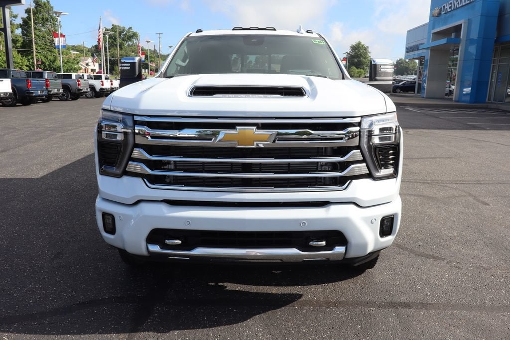 2026 Chevrolet Silverado 3500 HD High Country