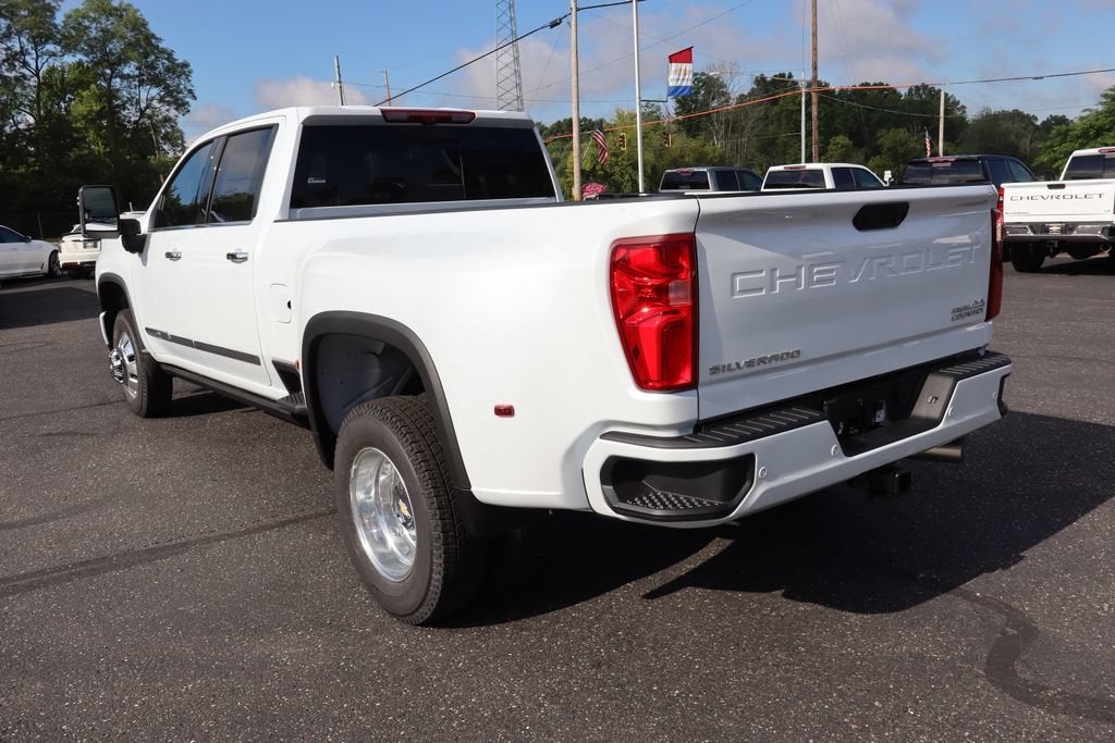 2026 Chevrolet Silverado 3500 HD High Country