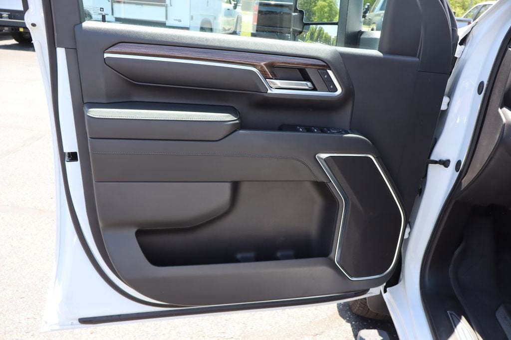 2024 Chevrolet Silverado 3500 HD LT
