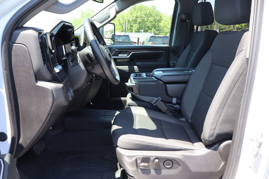 2024 Chevrolet Silverado 3500 HD LT