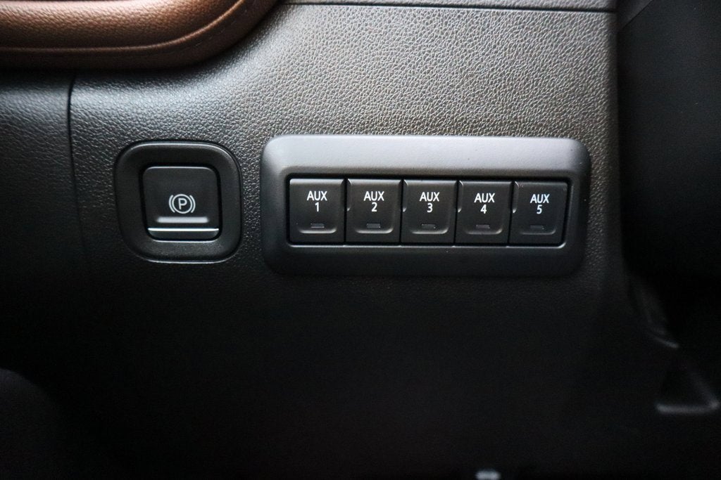 2023 Chevrolet Silverado 3500 HD High Country