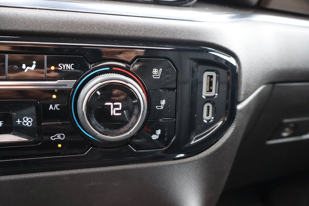 2024 Chevrolet Silverado 3500 HD High Country