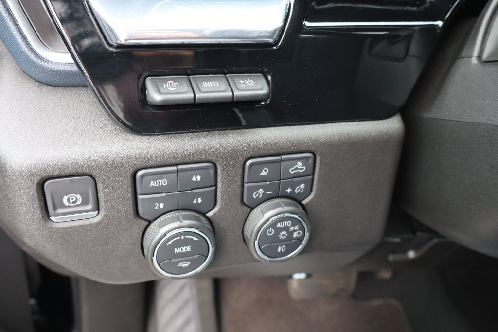2024 Chevrolet Silverado 3500 HD High Country
