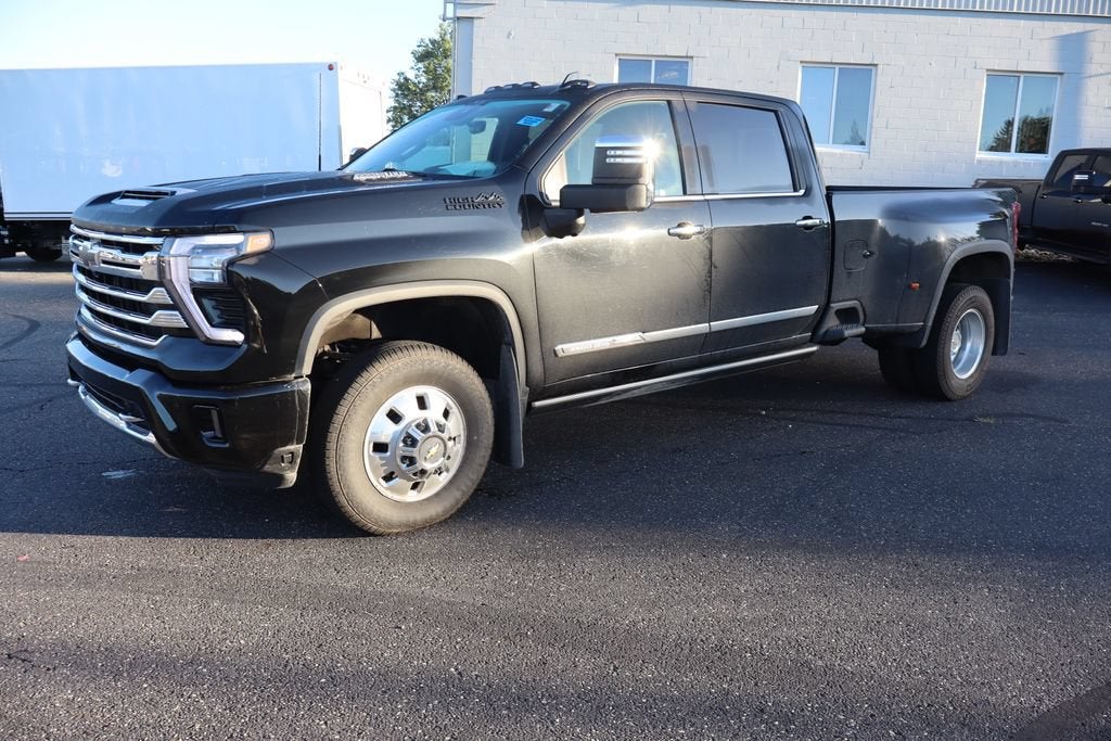 2024 Chevrolet Silverado 3500 HD High Country