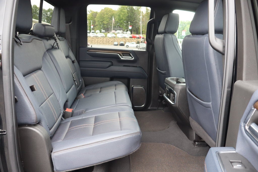 2024 Chevrolet Silverado 3500 HD High Country