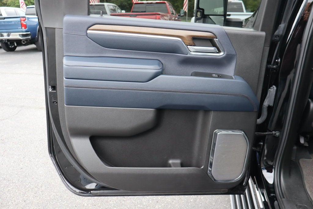 2024 Chevrolet Silverado 3500 HD High Country