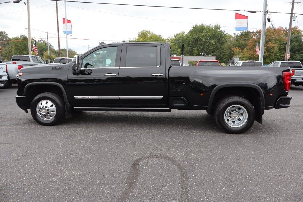 2024 Chevrolet Silverado 3500 HD High Country