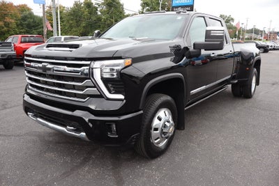 2024 Chevrolet Silverado 3500 HD High Country