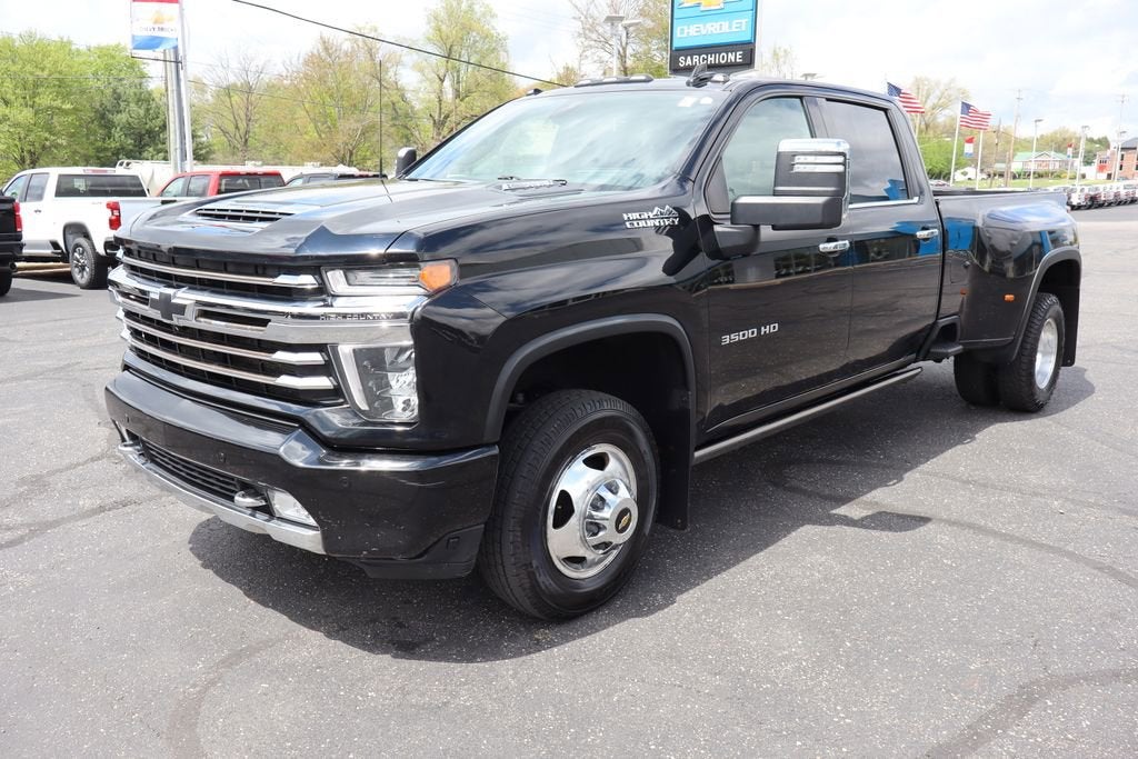 2022 Chevrolet Silverado 3500 HD High Country