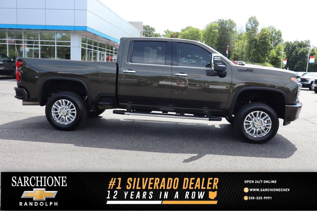 2022 Chevrolet Silverado 3500 HD High Country