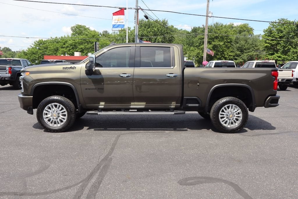 2022 Chevrolet Silverado 3500 HD High Country
