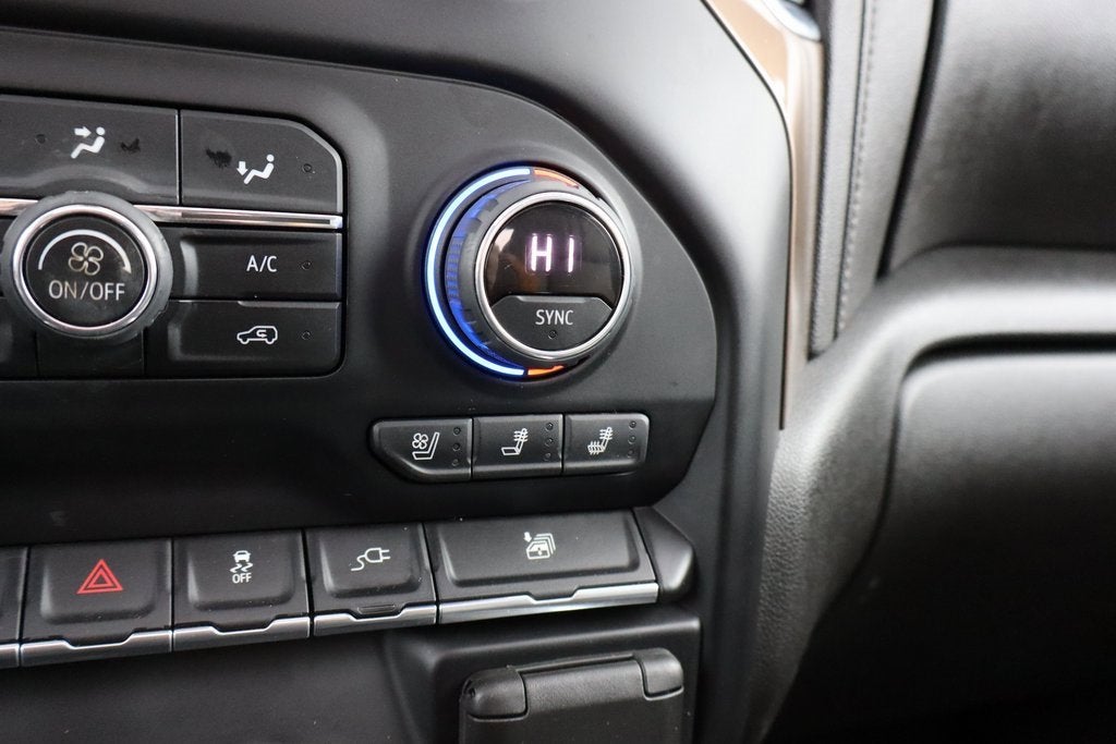 2022 Chevrolet Silverado 3500 HD High Country DRW