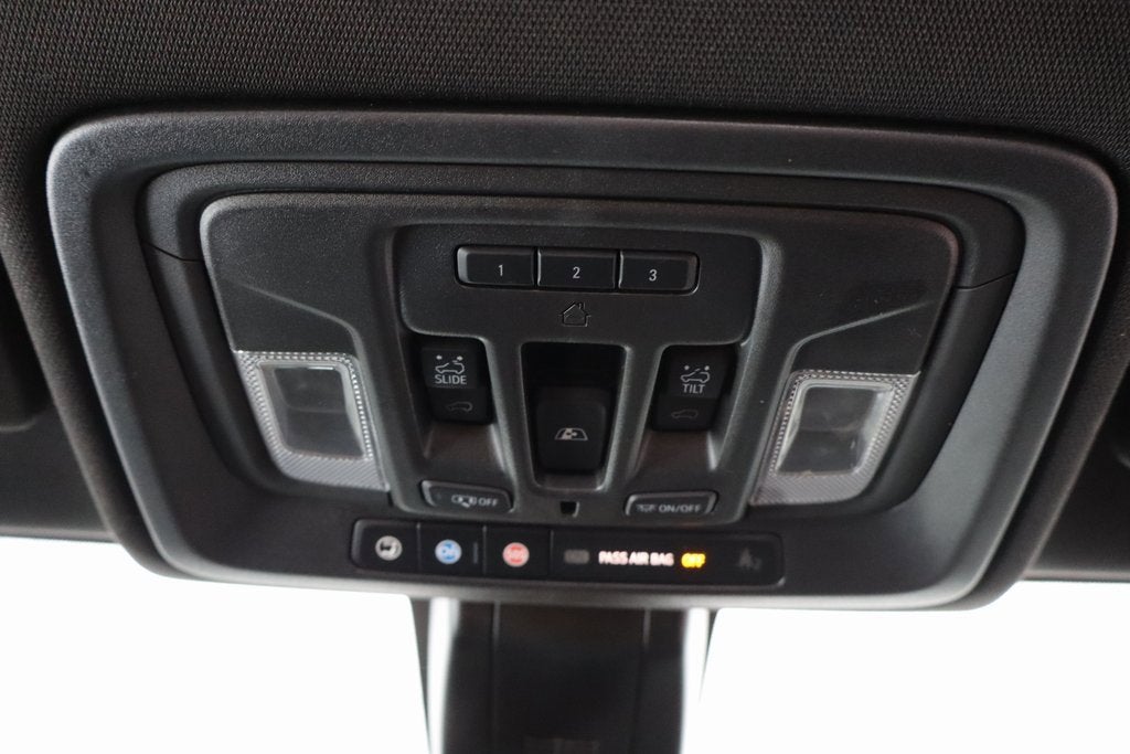 2022 Chevrolet Silverado 3500 HD High Country DRW