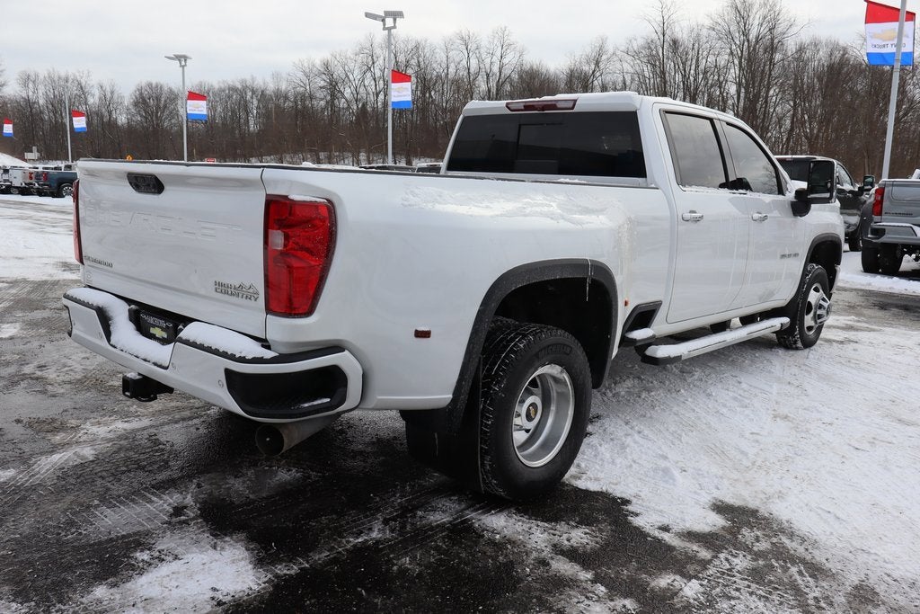 2022 Chevrolet Silverado 3500 HD High Country DRW
