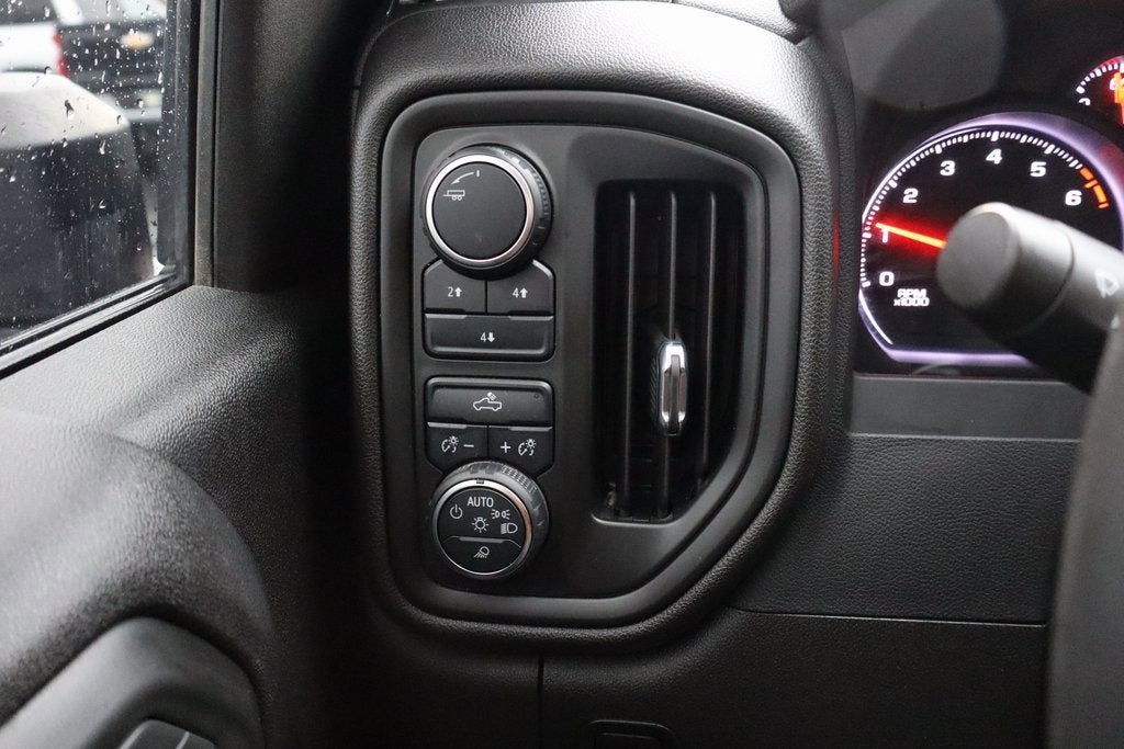 2023 Chevrolet Silverado 2500 HD Custom