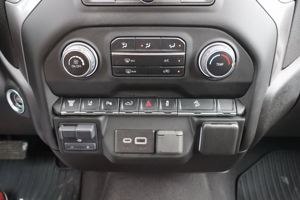 2024 Chevrolet Silverado 2500 HD Custom