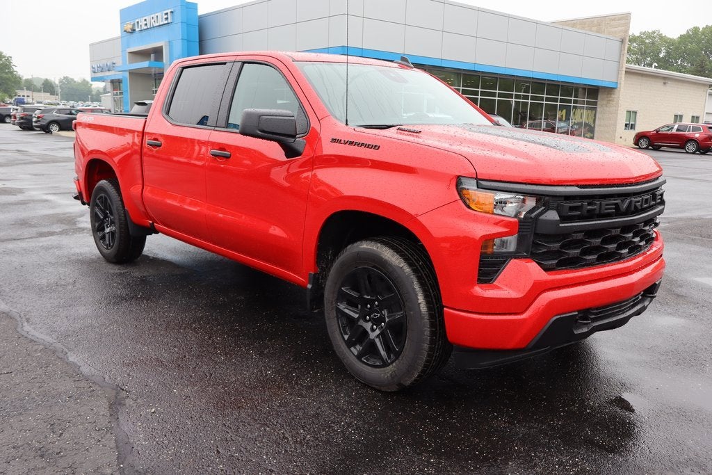 2025 Chevrolet Silverado 1500 Custom